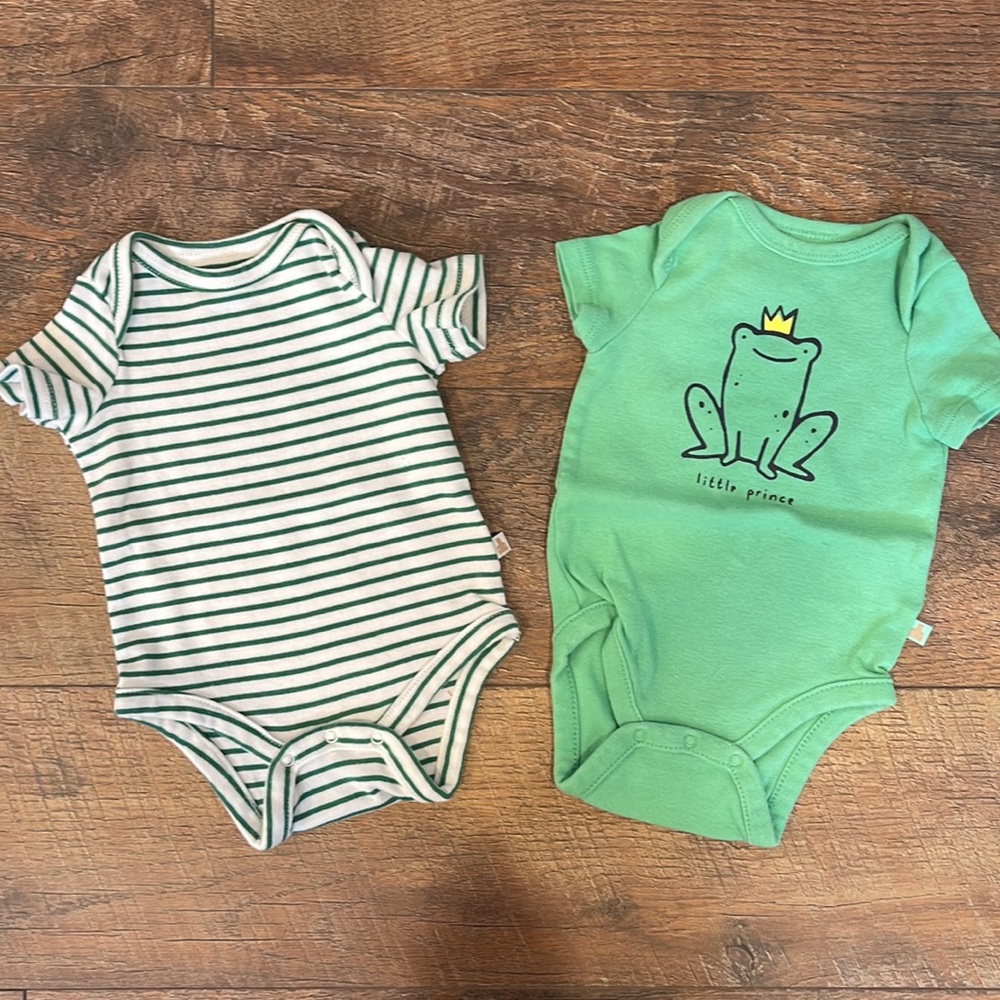 Baby Gap bodysuit